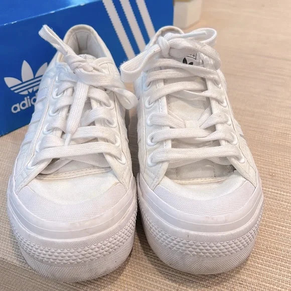 adidas gazelle silver green womens USED* Adidas Samba Black White Drak Gum (SIZE 5.5Y) – Sports Connection main image 0